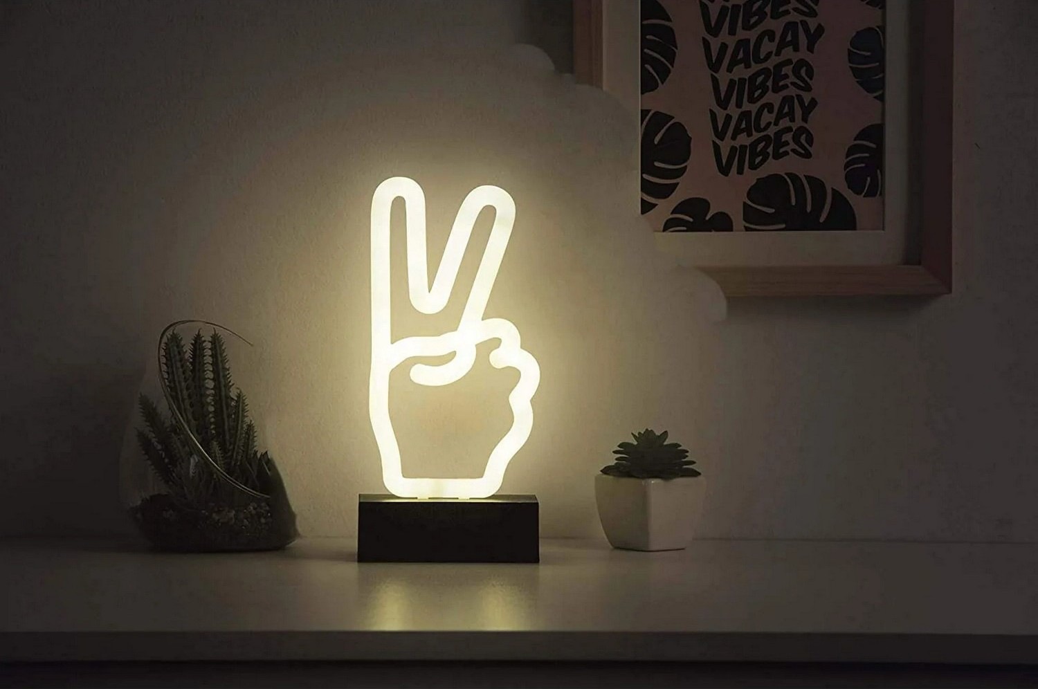 Светещо лого неон - Символ на мира