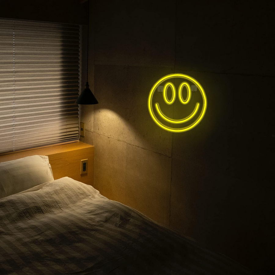 усмивка светлина LED надпис лого реклама усмивка